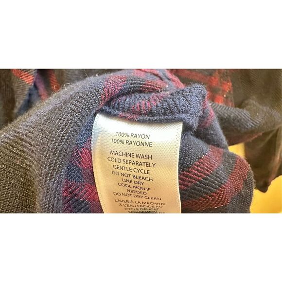 Beach Lunch Lounge Anthropologie Blue and Red Button Down Flannel Size Small - Picture 4 of 5